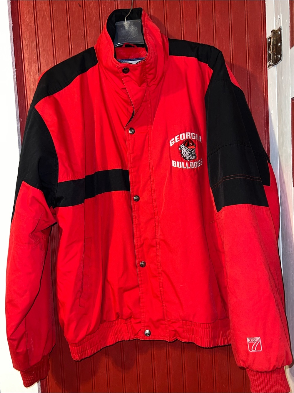Vintage RARE LOGO 7 Red and Black Puffer Jacket with Georgia Bulldogs DAWGS XL